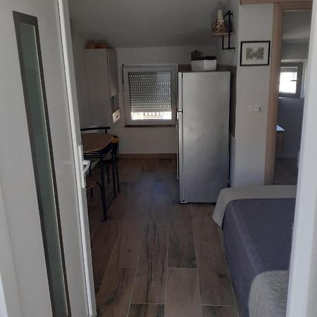 Pavel, Studio Apartman Privlaka  Eksteriør billede
